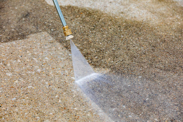 Best Building Exterior Pressure Washing in Dundas, MN